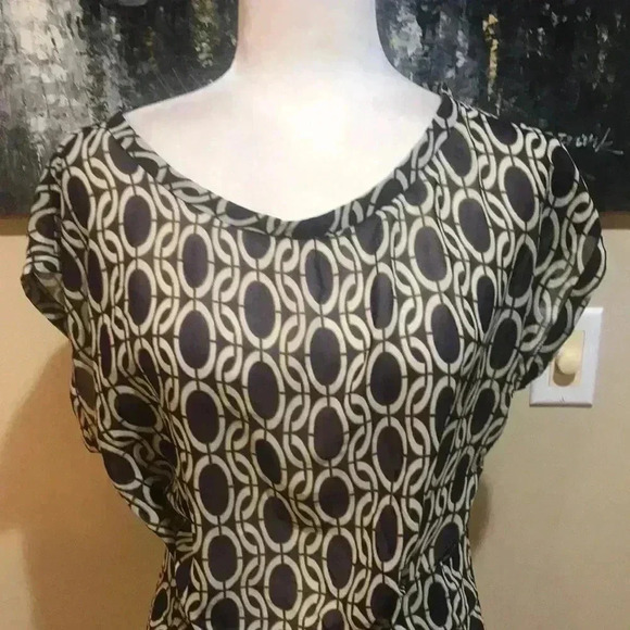 BANANA REPUBLIC Sheer Circle Geo Print Sleeveless Top Size L - Picture 5 of 10